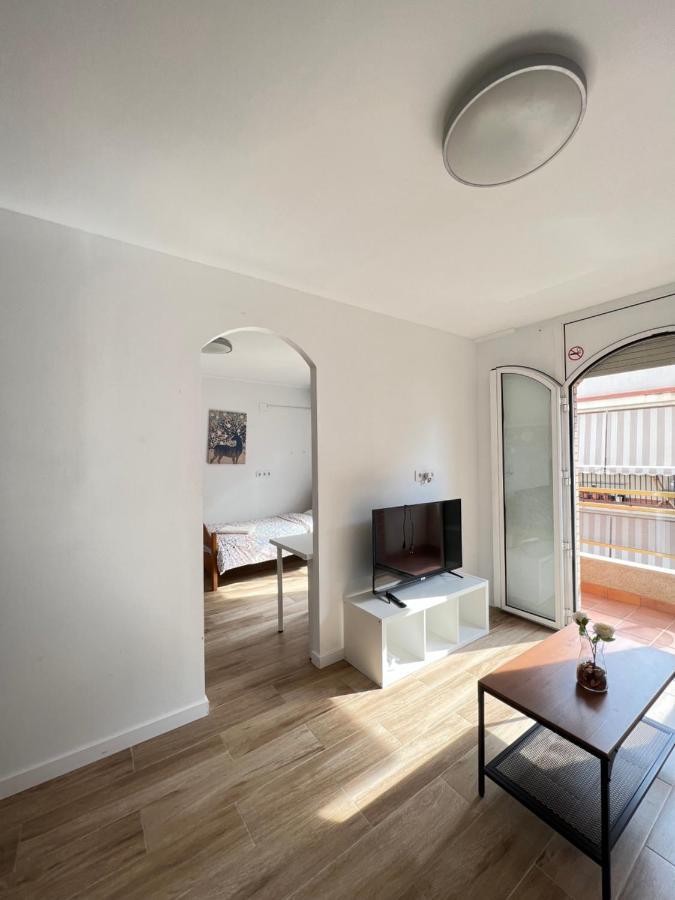 Luna L'Hospitalet de Llobregat Exterior photo